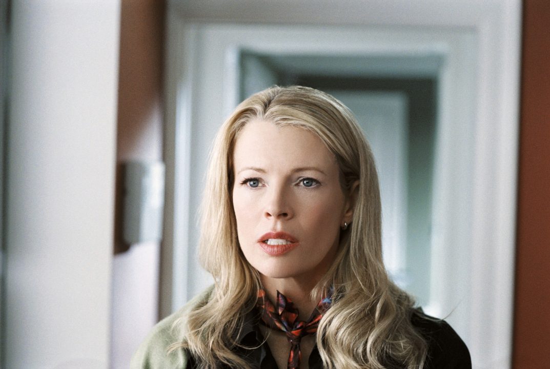 Kim Basinger Desktop images