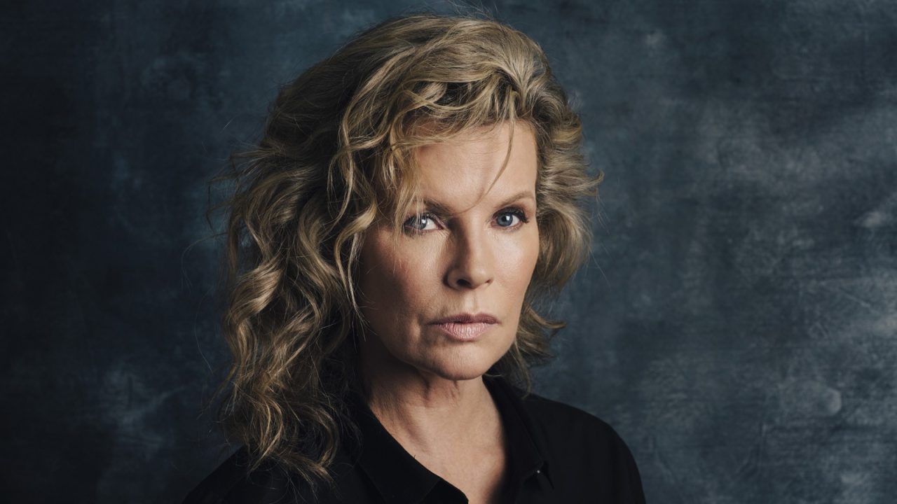 Kim Basinger HD Wallpapers