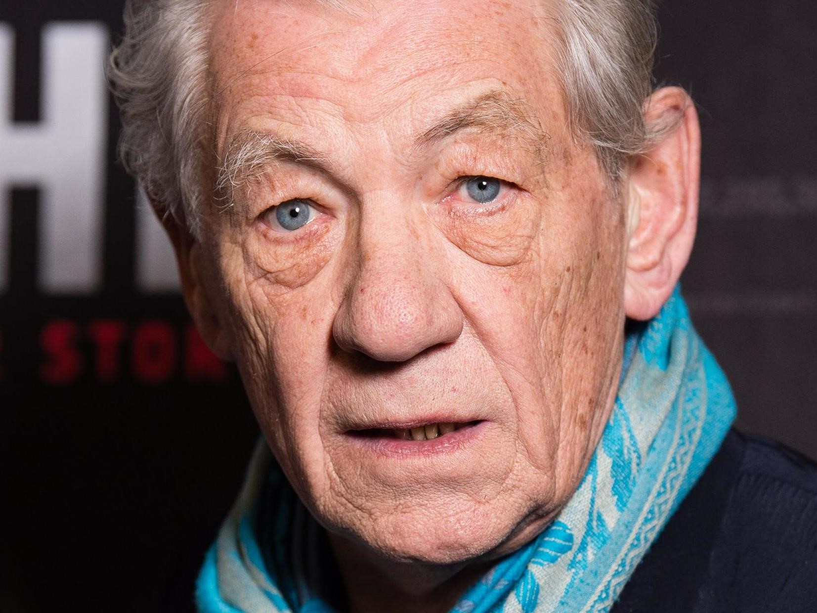 ian-mckellen-wallpics-net