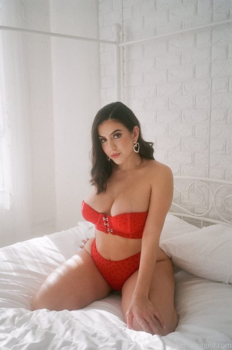 Lena The Plug Red Lingerie Photos