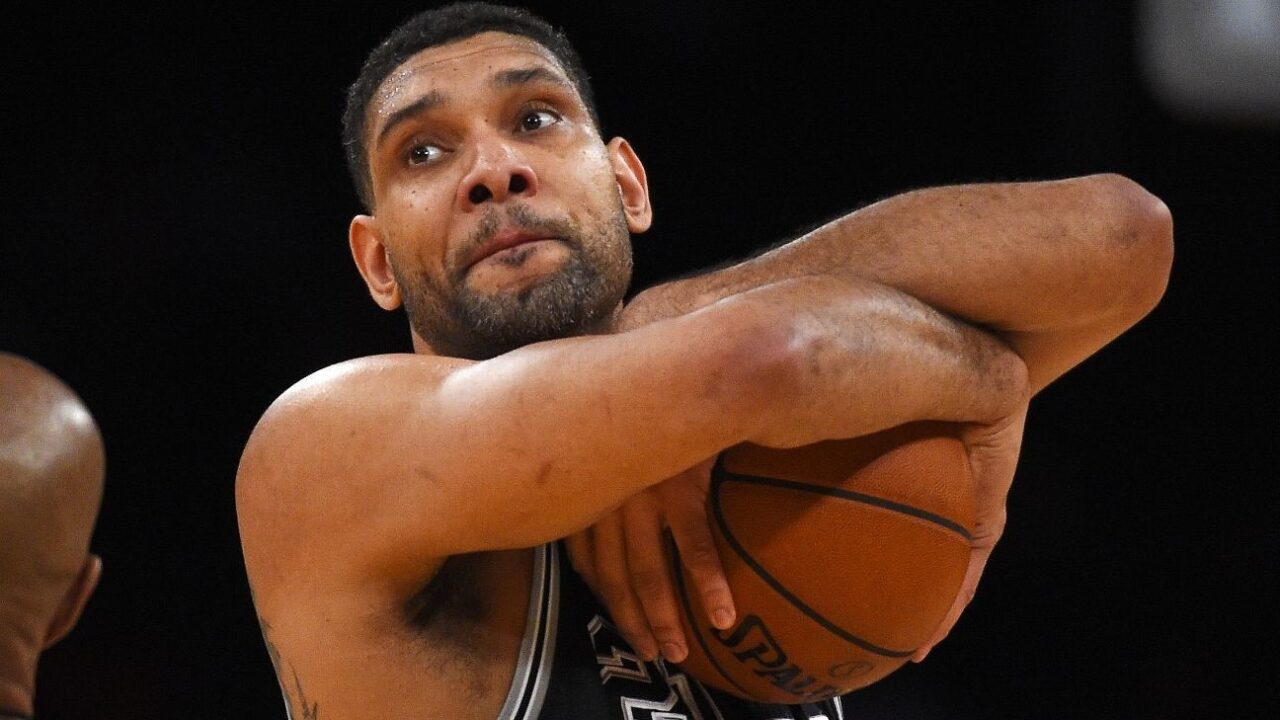 Tim Duncan Laptop Wallpapers