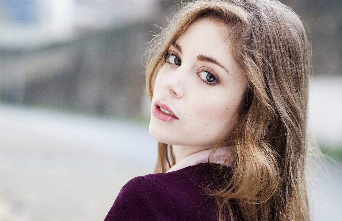 Charlotte Hope Wallpapers for Windows