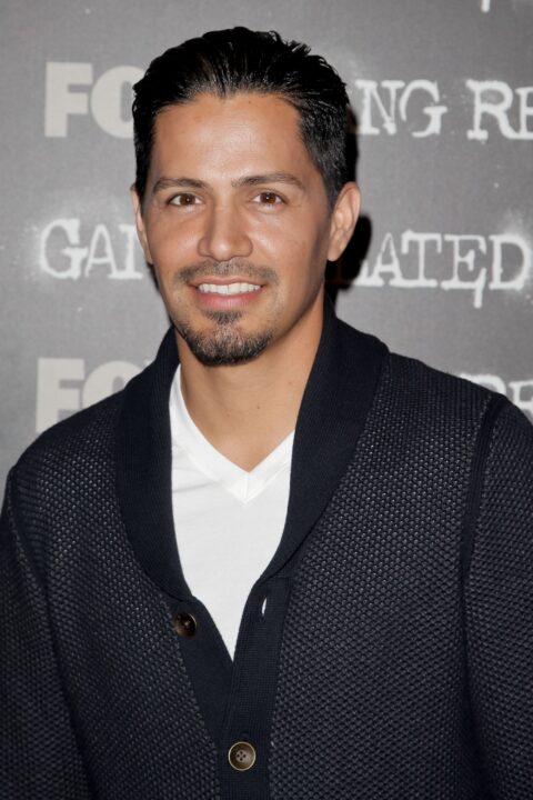 Jay Hernandez Photos