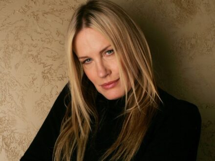 Daryl Hannah Pics