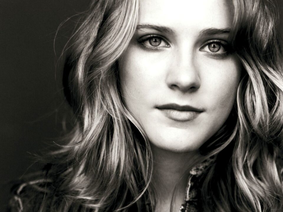 Evan Rachel Wood Pics