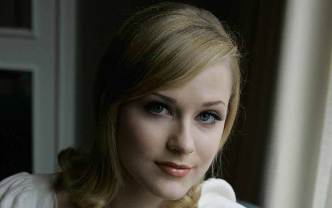 Evan Rachel Wood Pictures