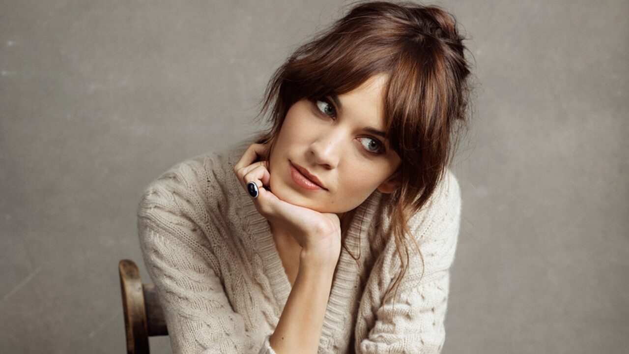 Alexa Chung Gallery