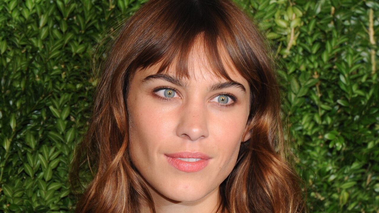 Alexa Chung Wallpapers 11