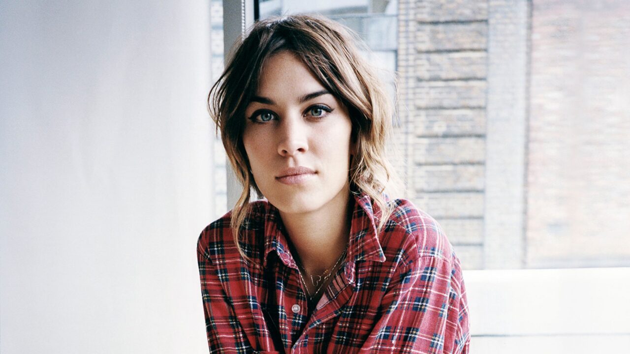 Alexa Chung Wallpapers 16