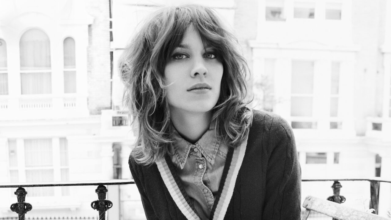 Alexa Chung Wallpapers 7