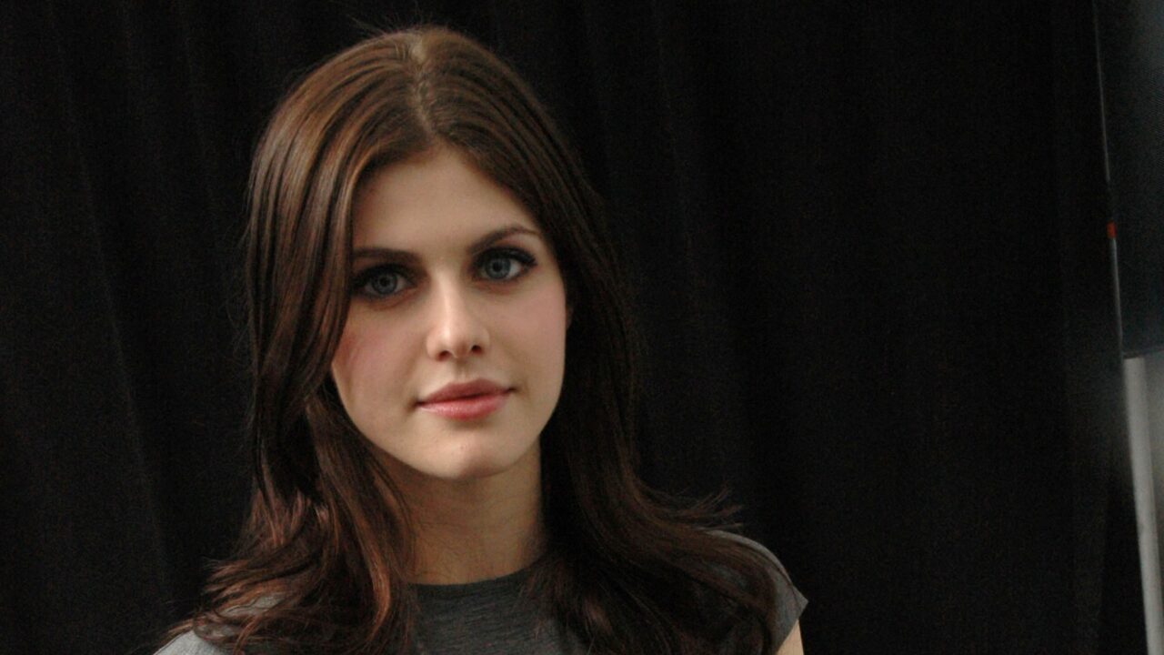 Alexandra Daddario Windows Wallpapers