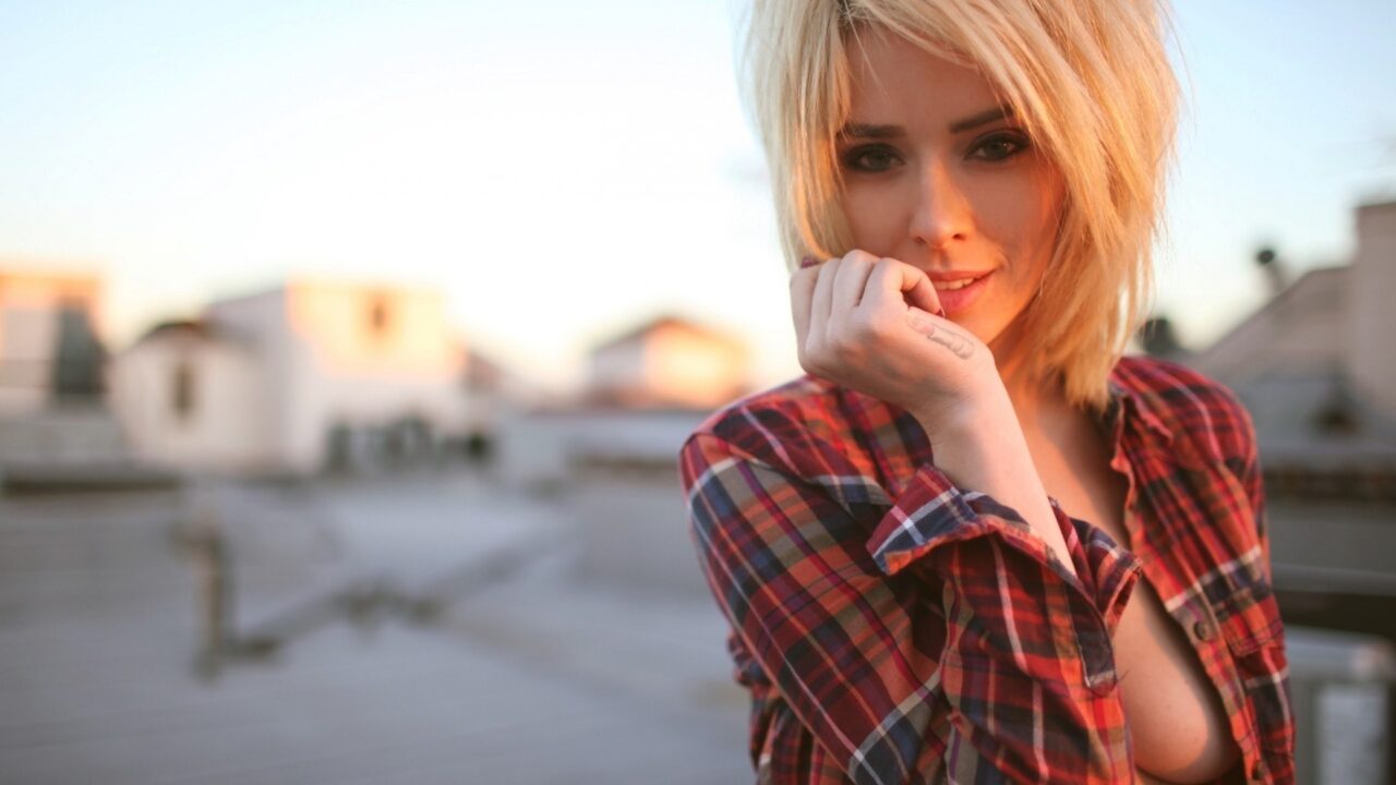 Alysha Nett Windows Wallpapers