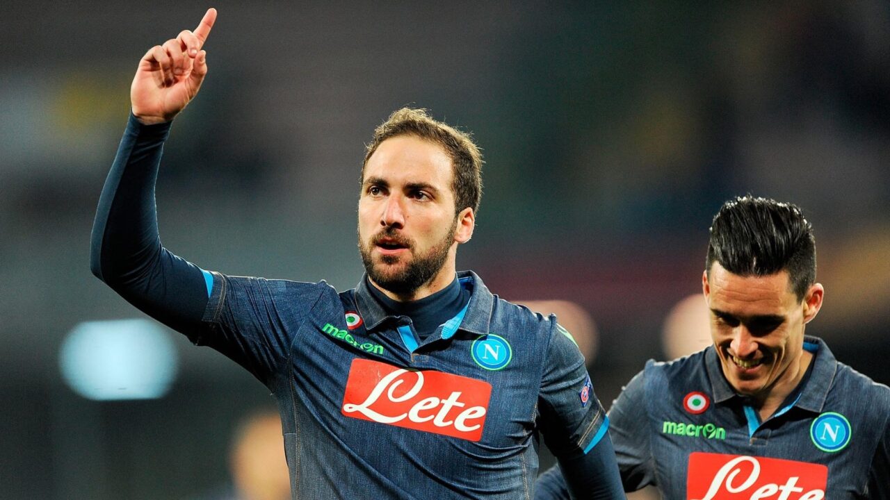 Gonzalo Higuain Pictures