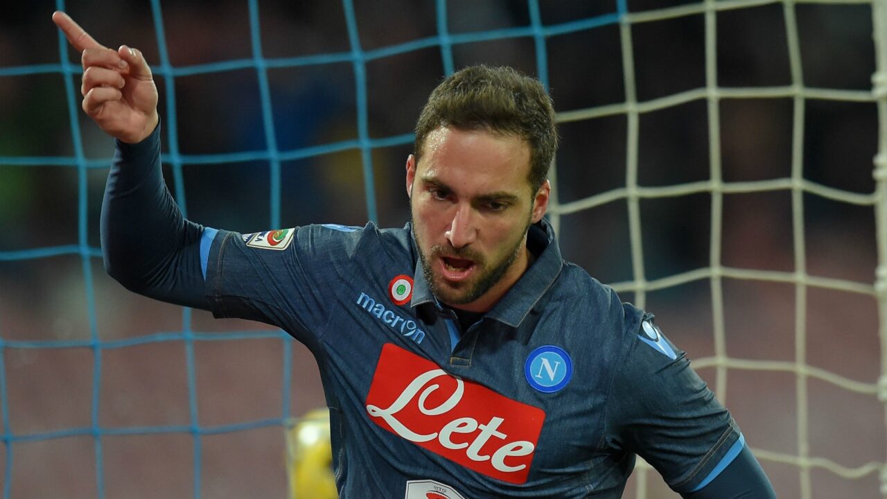 Gonzalo Higuain images