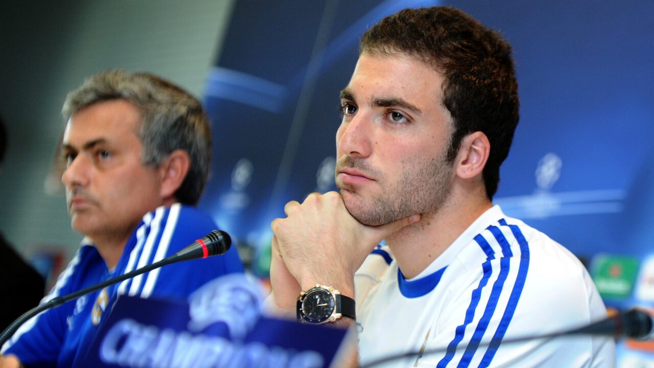 José Mourinho and Gonzalo Higuain