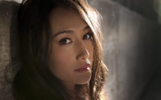 Maggie Q Desktop images