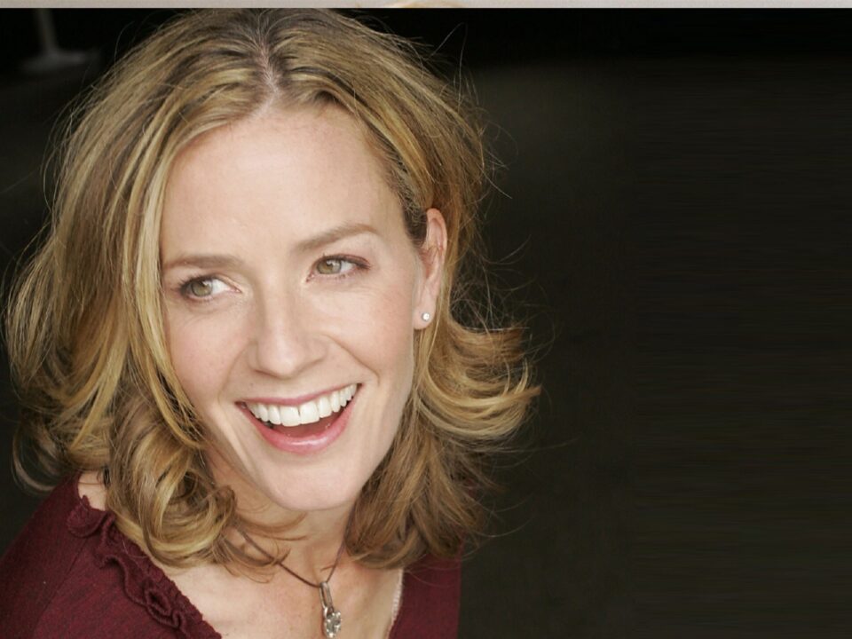 Pictures of Elisabeth Shue