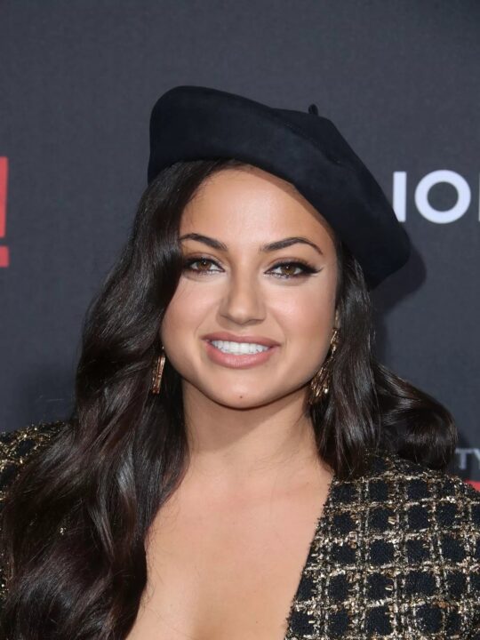 Pictures of Inanna Sarkis