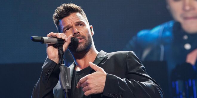 Ricky Martin Photos