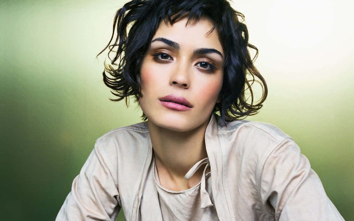 Shannyn Sossamon Pictures