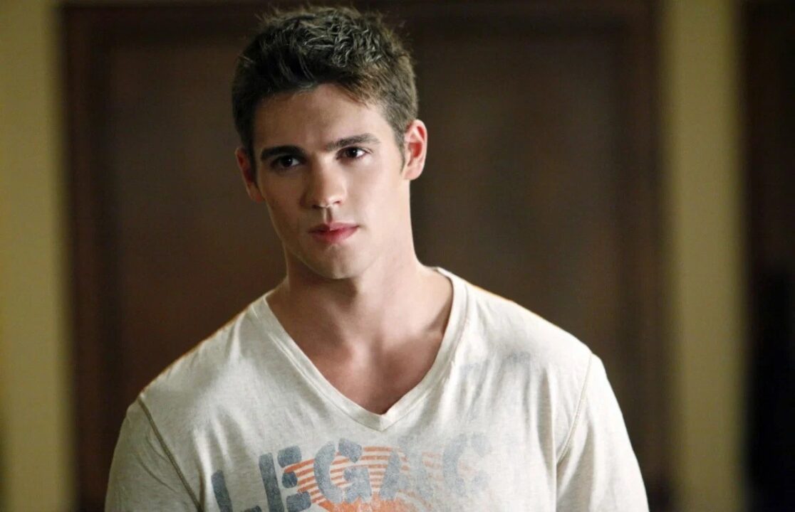 Steven R. McQueen Photos